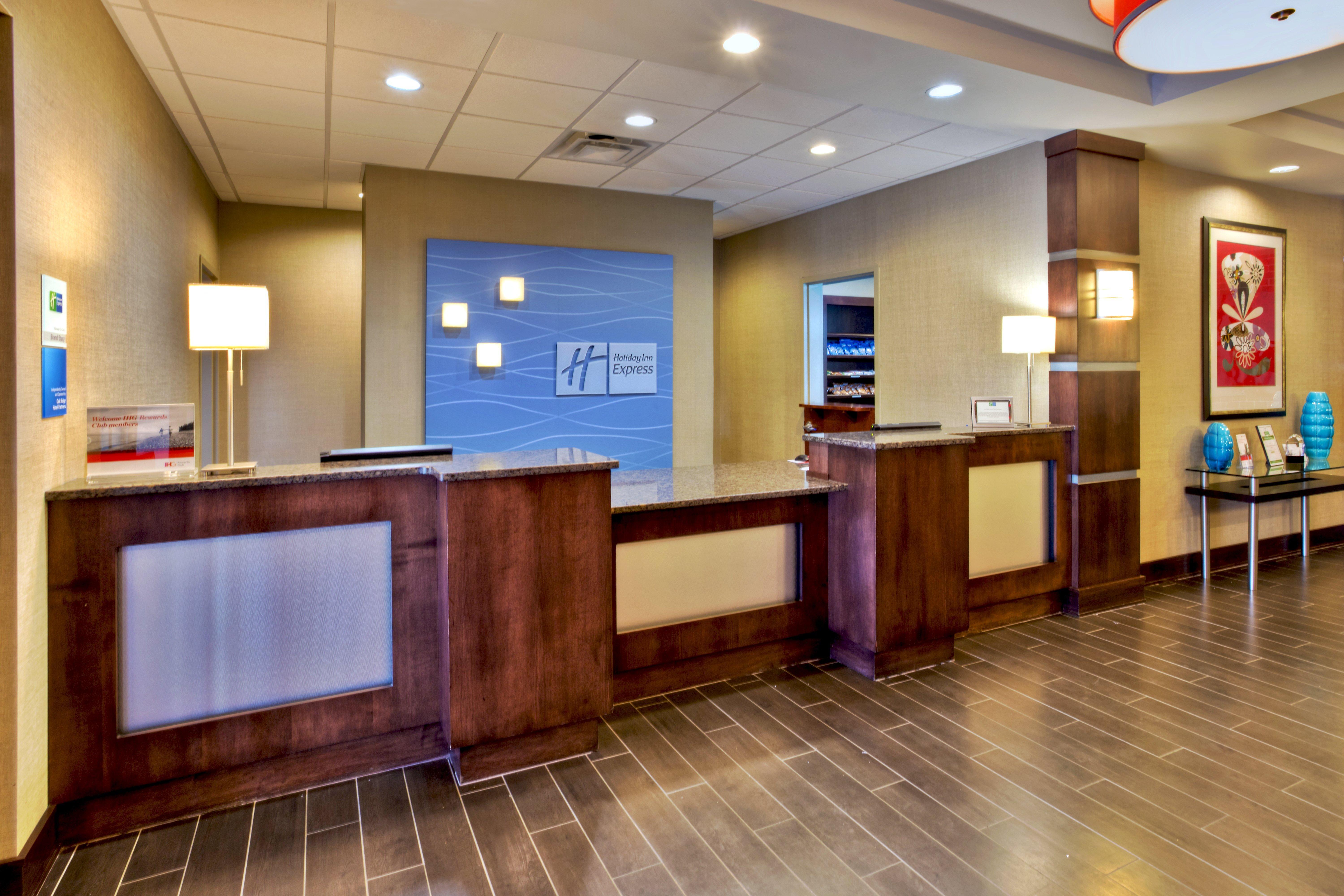 Holiday Inn Express & Suites Oak Ridge By Ihg Εξωτερικό φωτογραφία