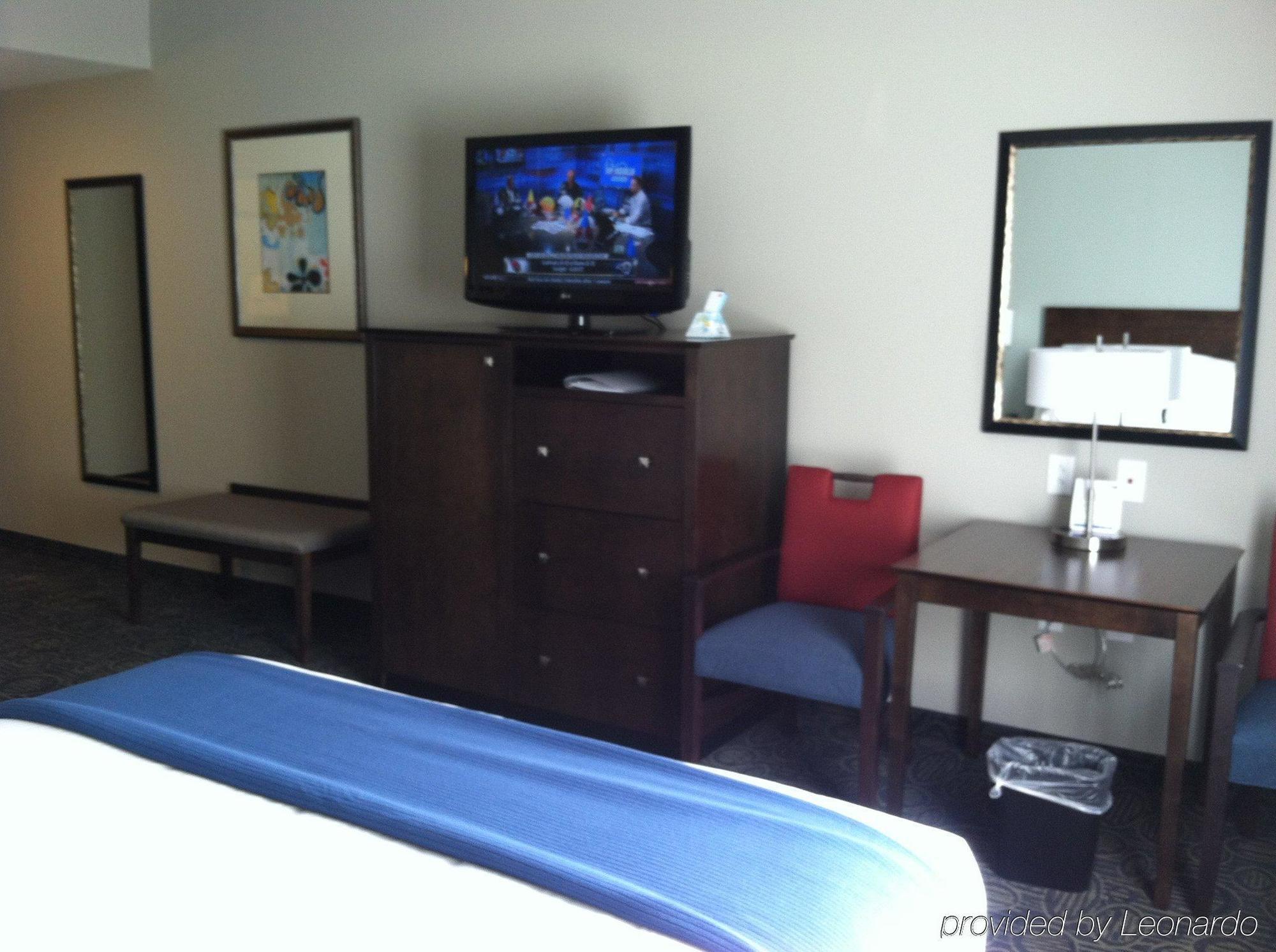 Holiday Inn Express & Suites Oak Ridge By Ihg Εξωτερικό φωτογραφία