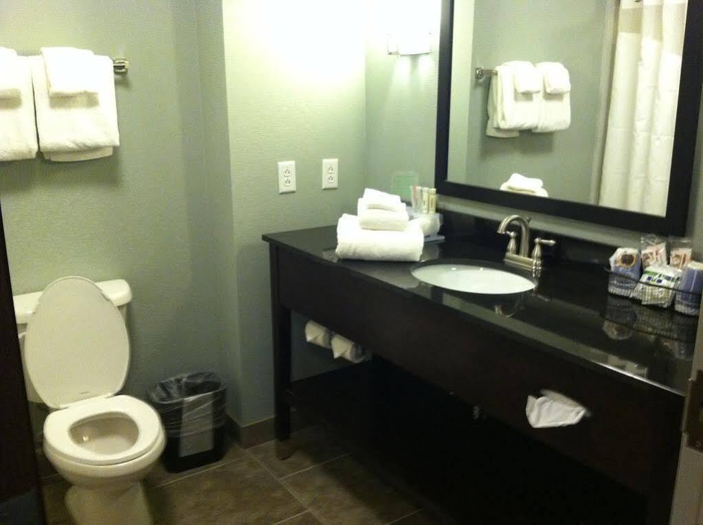 Holiday Inn Express & Suites Oak Ridge By Ihg Εξωτερικό φωτογραφία